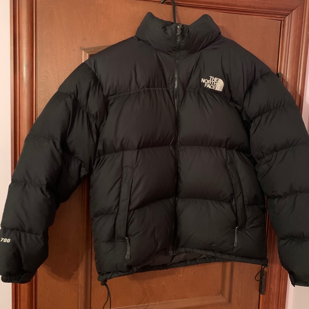 north face puffer nuptse 700